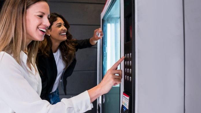 How do Hot Food Vending Machines Work