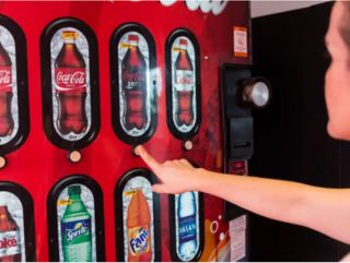 Steps to Successfully Use a Canned Drink Vending Machine