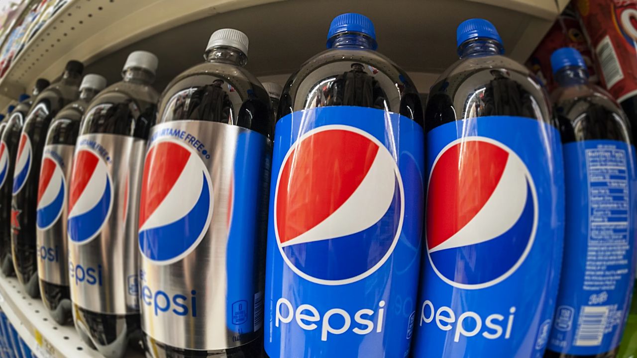 How to Get Free Pepsi from a Vending Machine